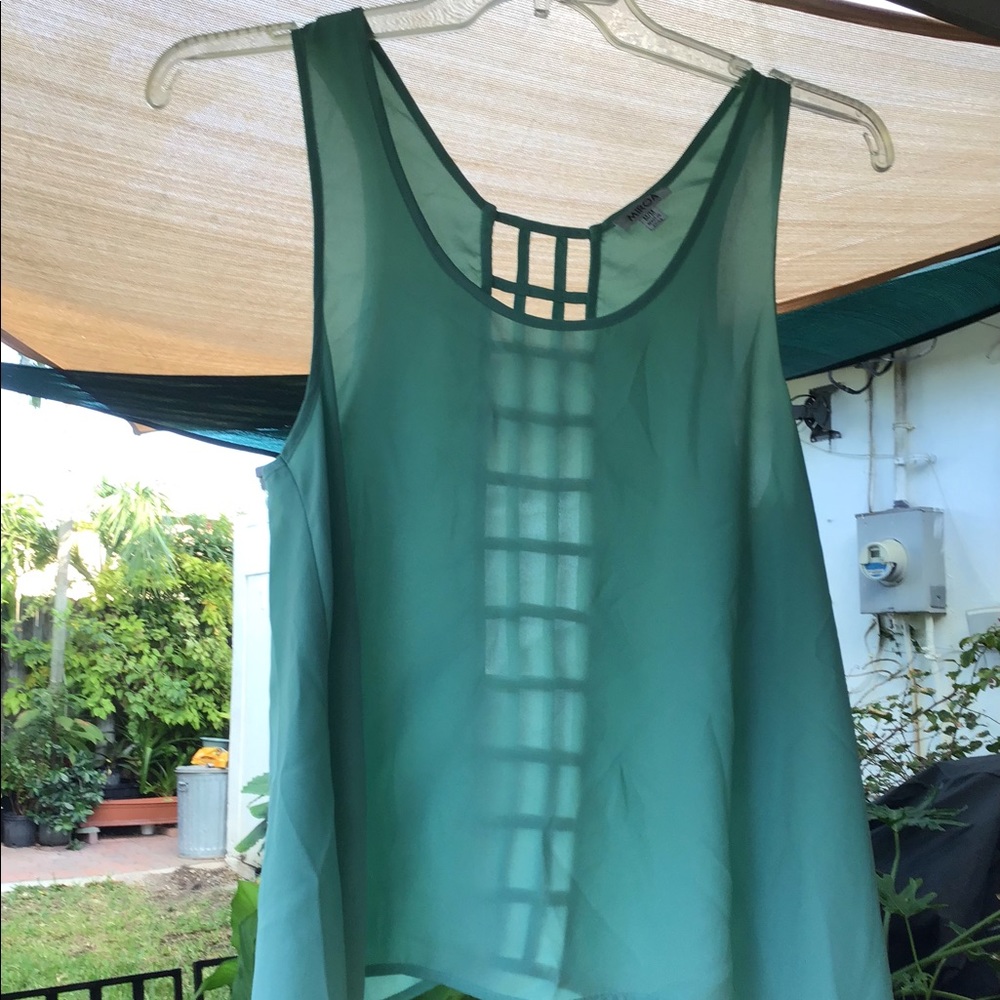 Miroa green blouse